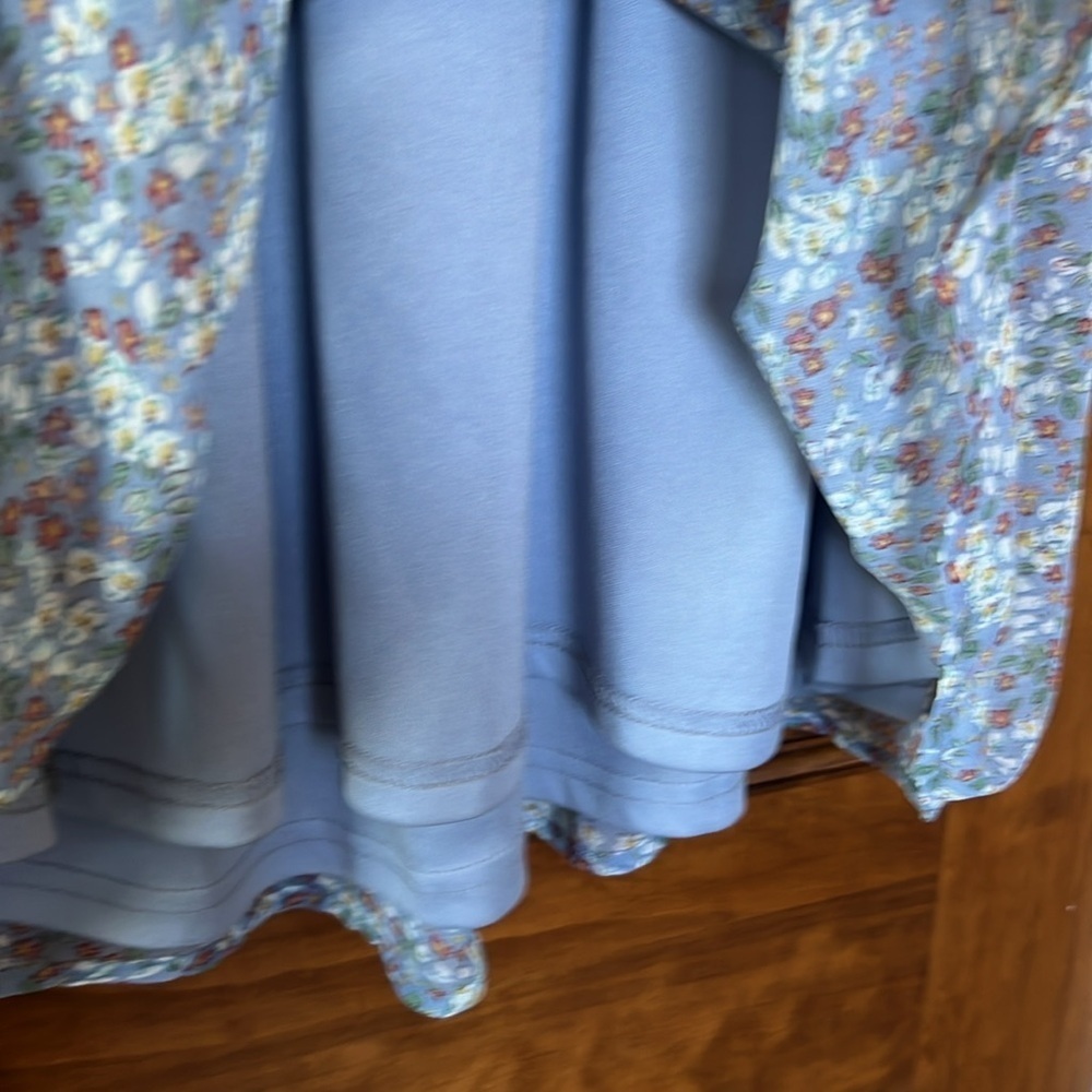 ENTRO Floral and Striped Blouse with Puffed Sleeves | S - Picture 6 of 10
